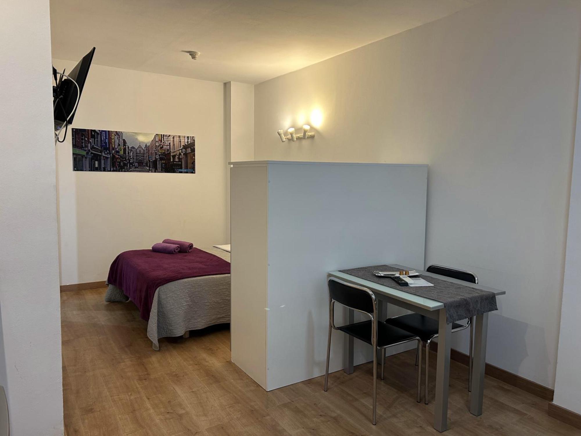 Apartahotel Baldiri Sant Boi de Llobregat Buitenkant foto